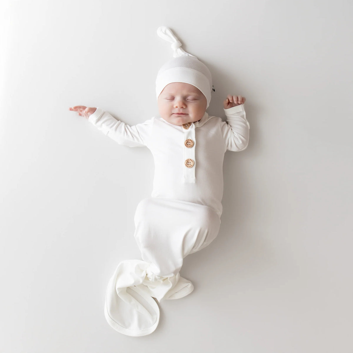 Knotted Gown with Hat Set in Cloud